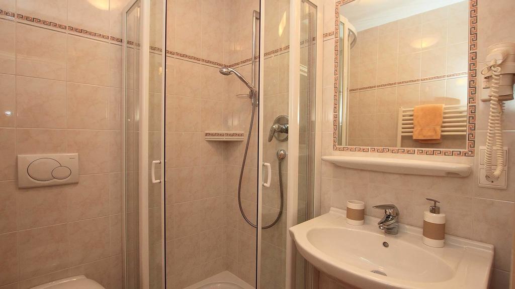 Bed And Breakfast Iman Santa Cristina Val Gardena Chambre photo